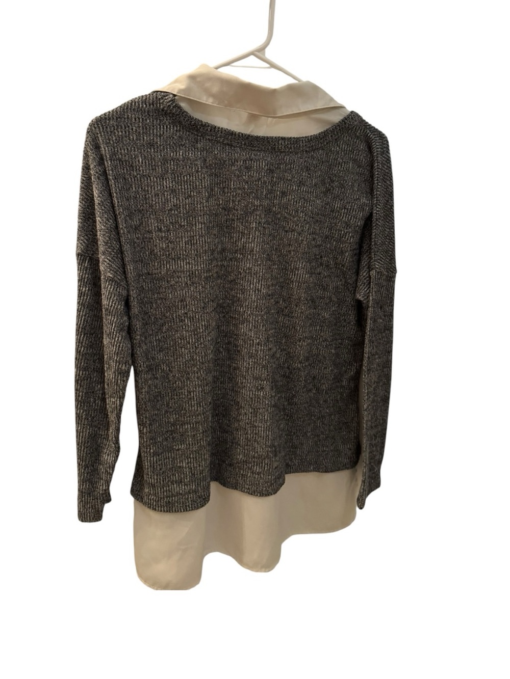 French Laundry Women’s Gray Layered Collared Long Sleeve Top Size Medium - Picture 6 of 6